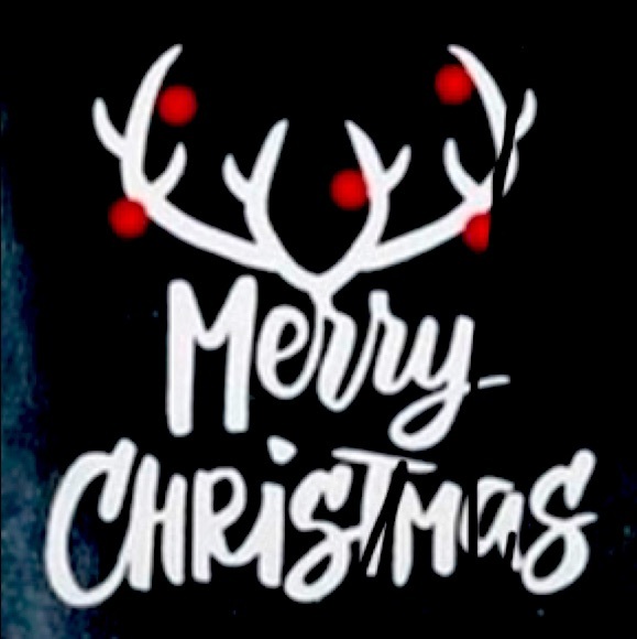 Christmas Tee🎄 - Picture 1 of 1
